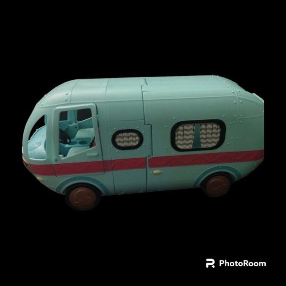 No brand / Not sure Other - LOL Surprise OMG 2 in 1 glamper camper doll playset